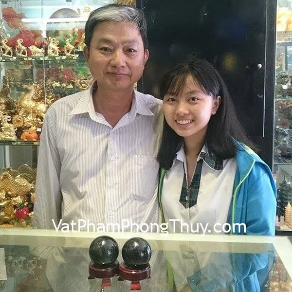 Chú Thành - Khách hàng mua Quả cầu thạch anh đen QC209-1460