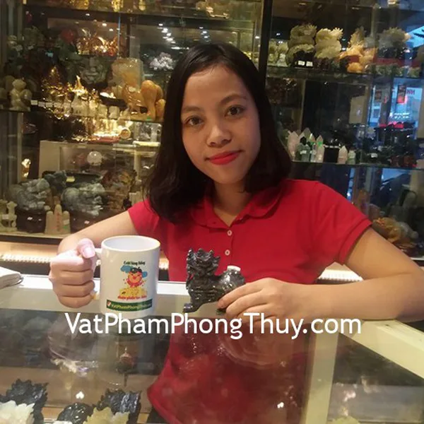 Chị Minh - Khách hàng mua Tỳ hưu Bắc kinh đen chuẩn BKD-S
